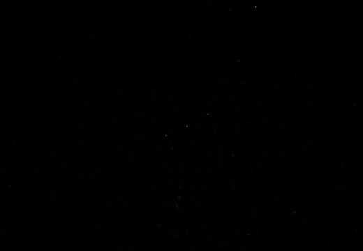 Orion, unterhalb von Saiph entweder Flugzeug oder UFO